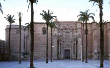 Cambio de moneda en Almería