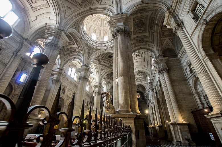 Catedral-de-Jaén-interior-iPomar-Flicker
