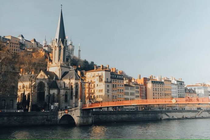 Lyon Francia (Nguyen Dang Hoang Nhu Unsplash)