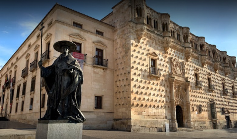 Palacio-de-los-duques-del-Infantado-Foto-José-Lo-Presti