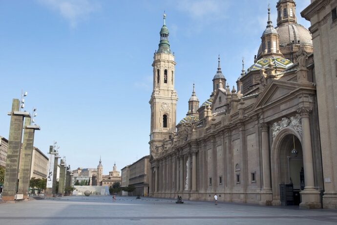 Zaragoza Plaza de la Basílica del Pilar